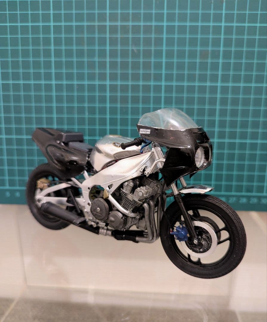 Motorcycles 1/12