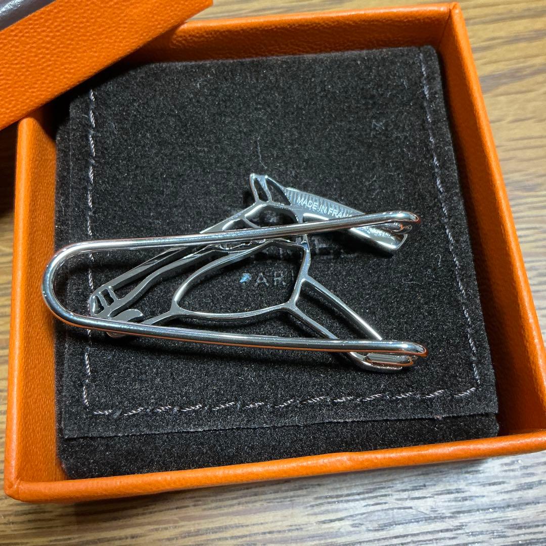 Hermes Brooches Corsages