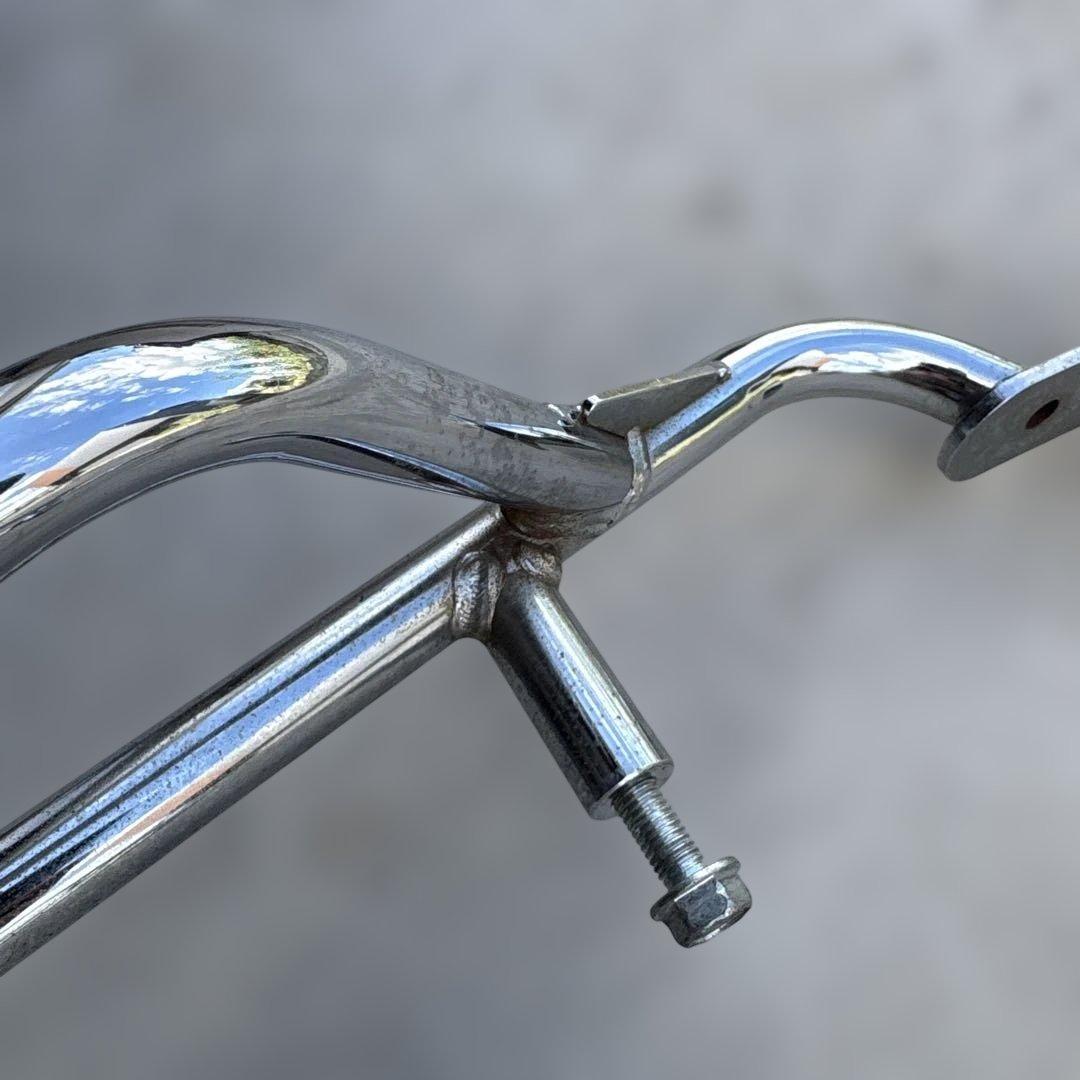 Carriers Grab Bars W800