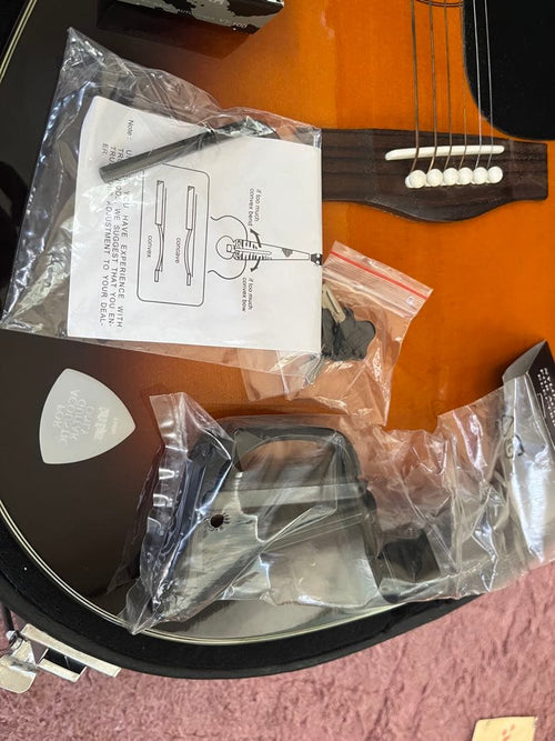 Yamaha Acoustic Guitar F39Pj