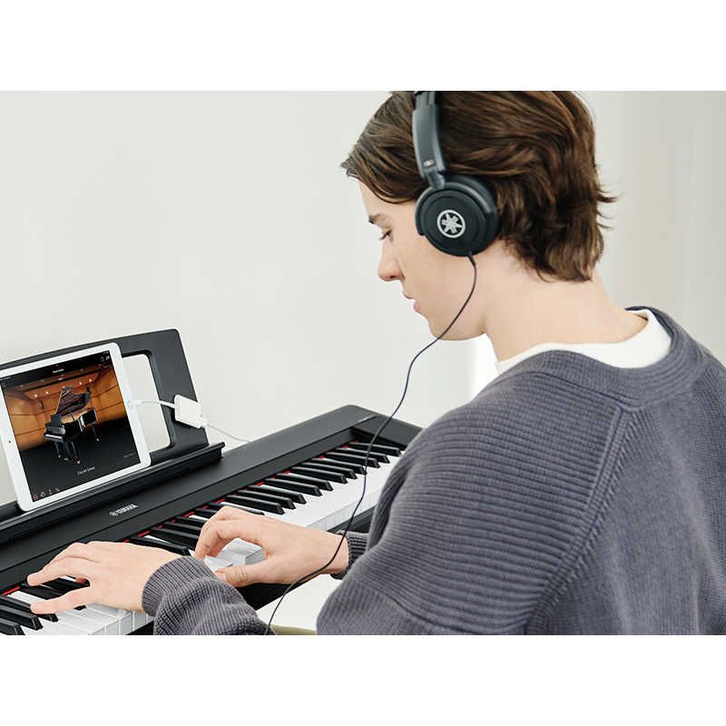 Yamaha Keyboard Electronic Piano 76 Np-35B