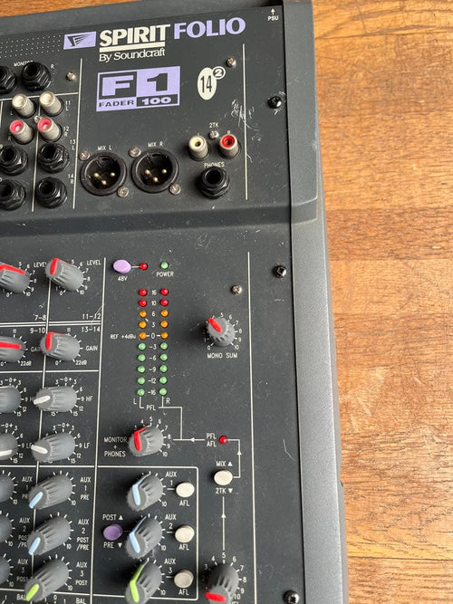 Roland Analog Mixer Sound Craft Spirit Folio 8
