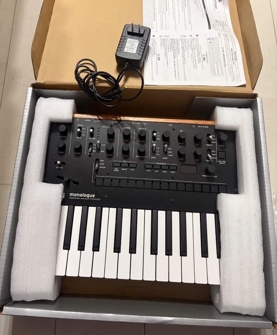 Analog Synthesizer Korg