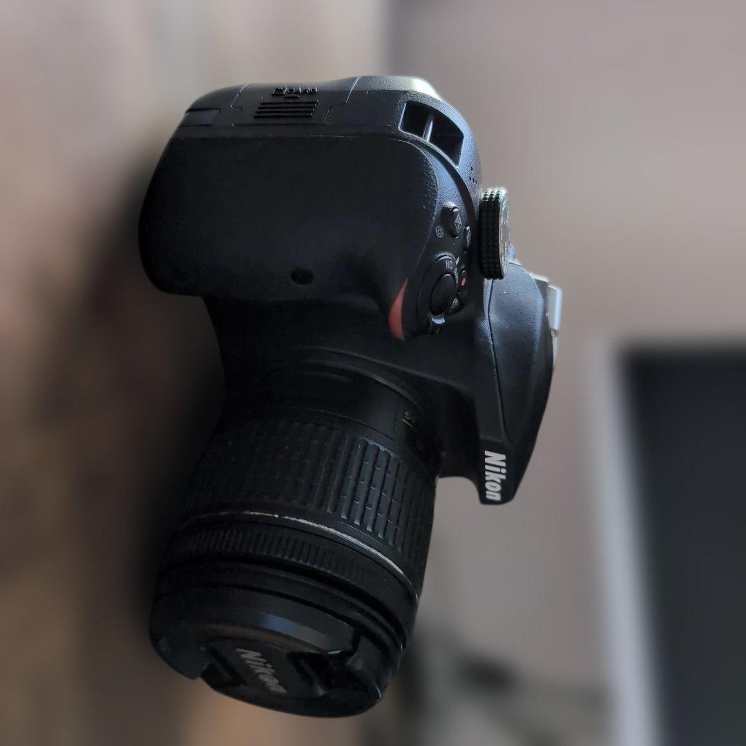Nikon Digital Slr D3400,