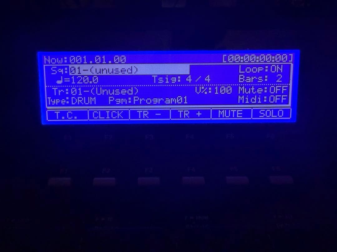 Sampler Mpc2500 Lcd