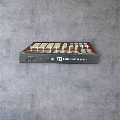 Hardware Instruments Native Maschine Mk1
