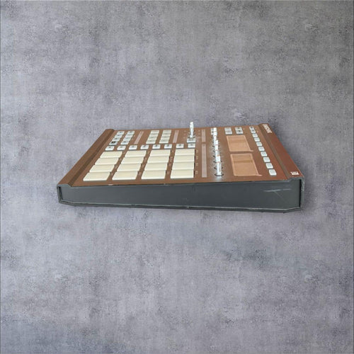 Hardware Instruments Native Maschine Mk1