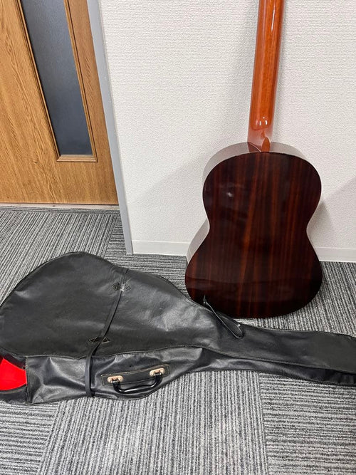 Yamaha Classical Guitars G-100D