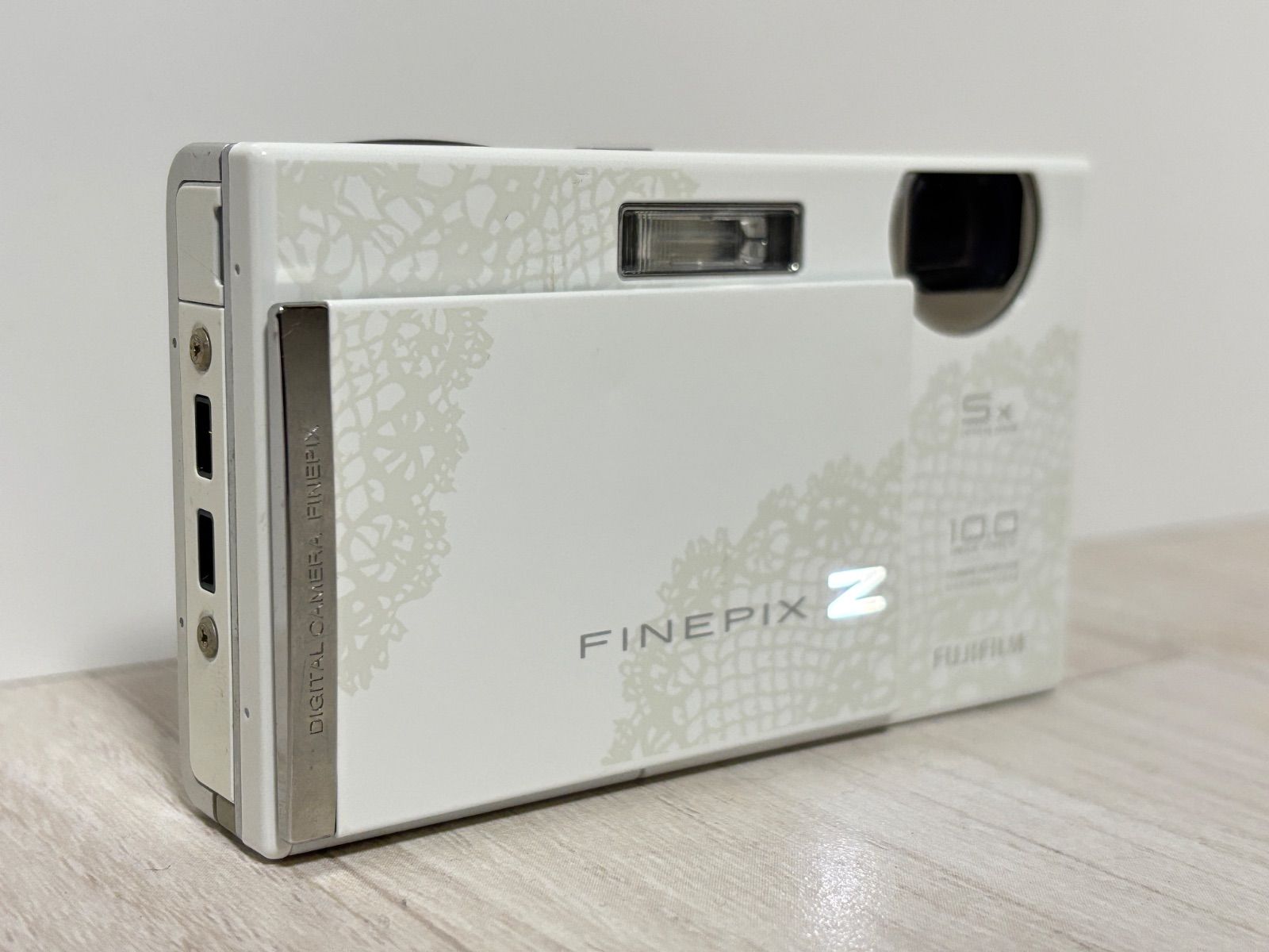 Fujifilm Compact Digital Camera Finepix Z250 Fd