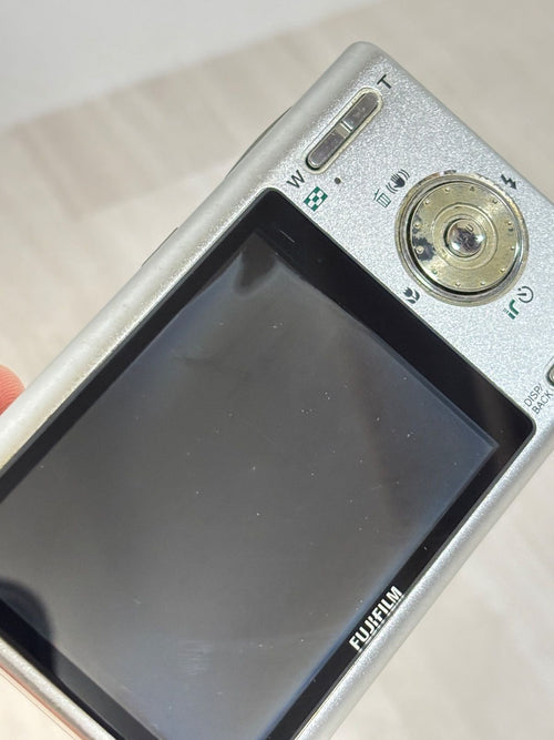 Fujifilm Compact Digital Camera Finepix Z250 Fd