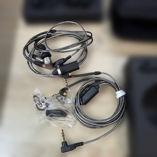 Sennheiser Recableable Earphones Ie 600