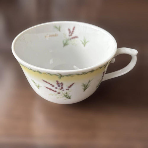 Narumi Tea Cups Saucers 5