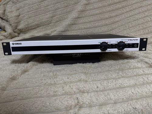 Yamaha Power Amplifier Pa2120
