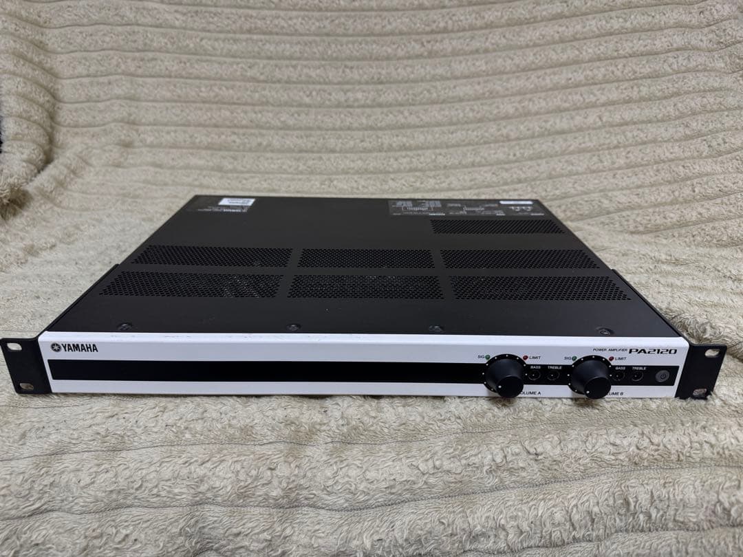 Yamaha Power Amplifier Pa2120