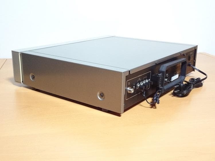 Radio Tuner Onkyo T-427 Fm.Am 1981