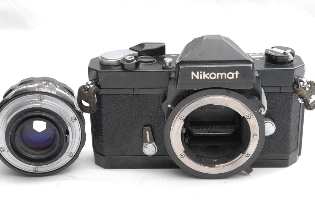 Nikomat Slr Cameras (Film) /Nikkor H 1:1.2 F=50Mm