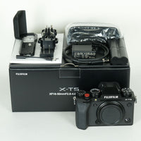 Fujifilm Mirrorless Interchangeable Lips 1,650 2 X-T5 X