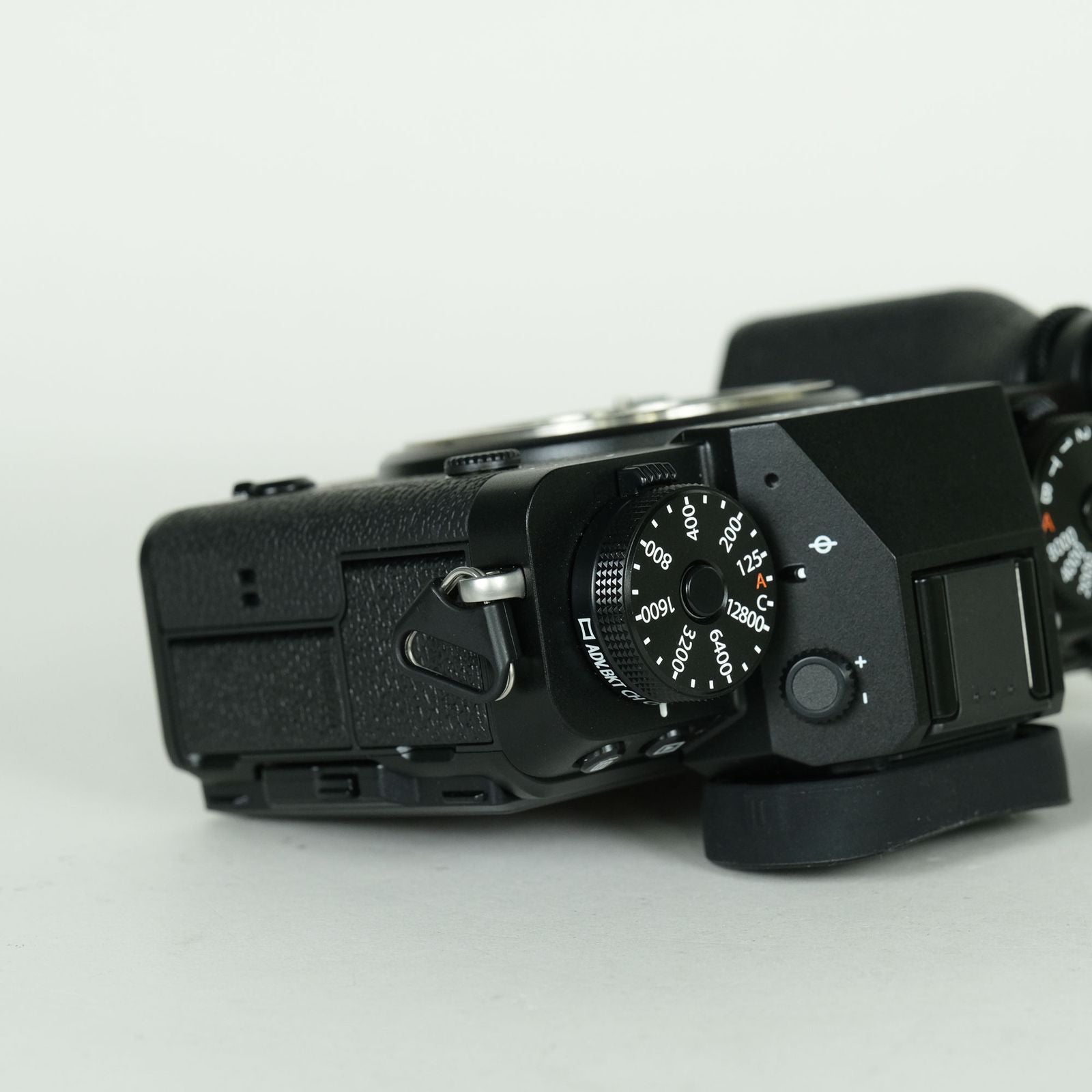 Fujifilm Mirrorless Interchangeable Lips 1,650 2 X-T5 X