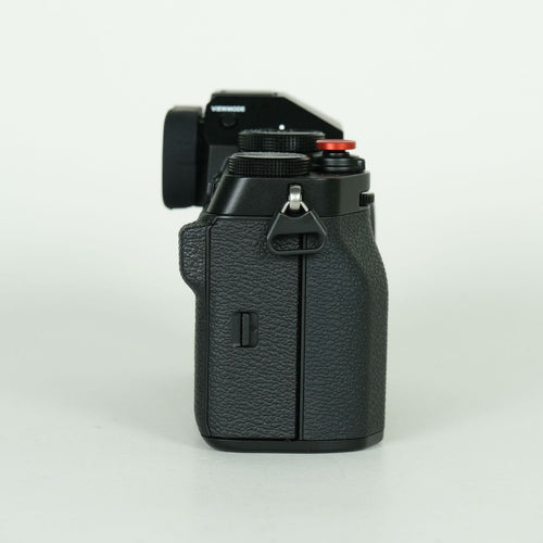 Fujifilm Mirrorless Interchangeable Lips 1,650 2 X-T5 X