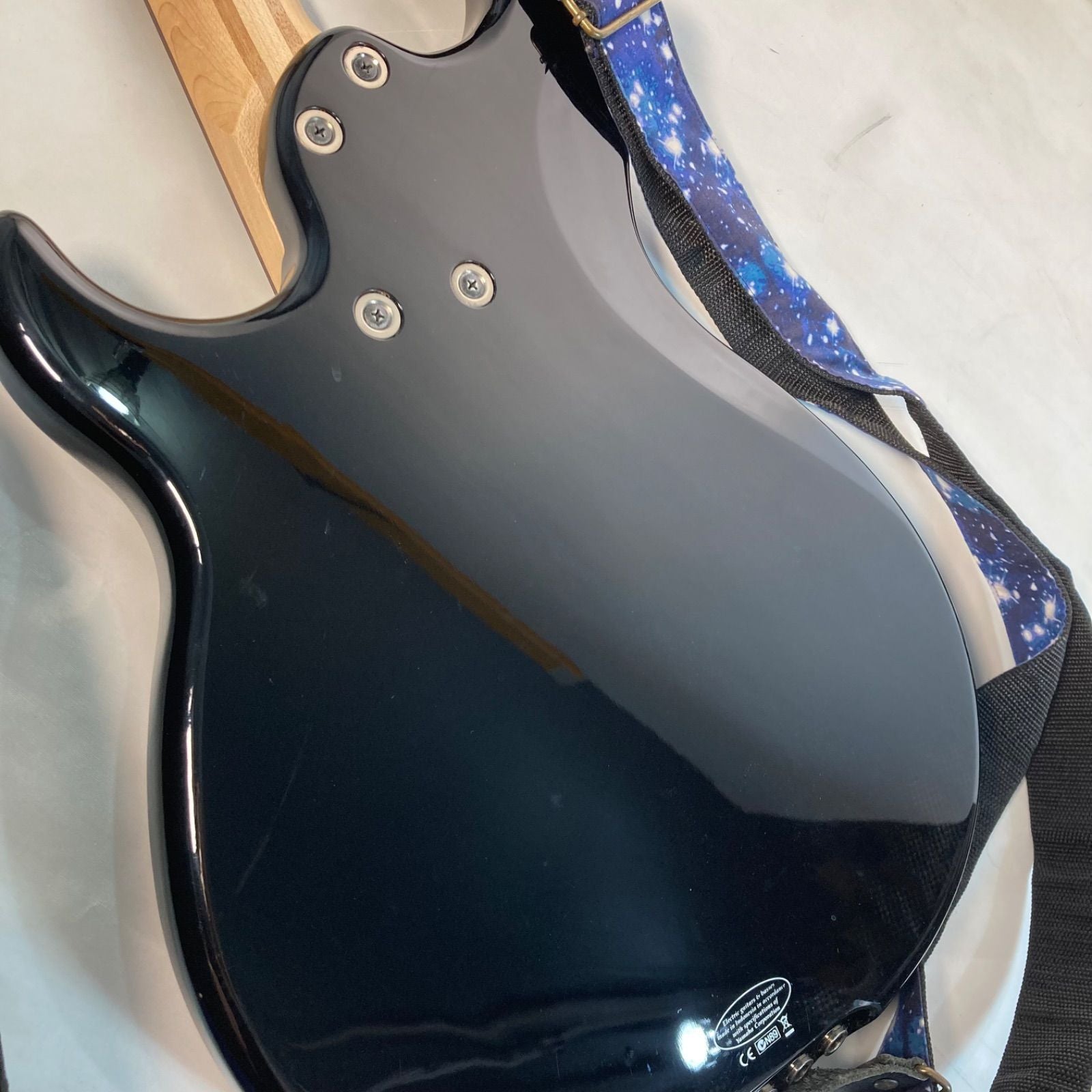 Electric Bass Yamaha Bb424X