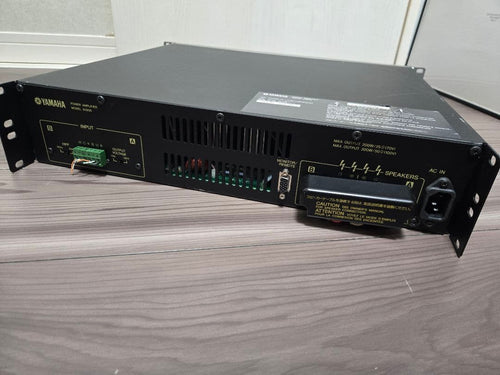 Power Amplifiers Yamaha Xh200