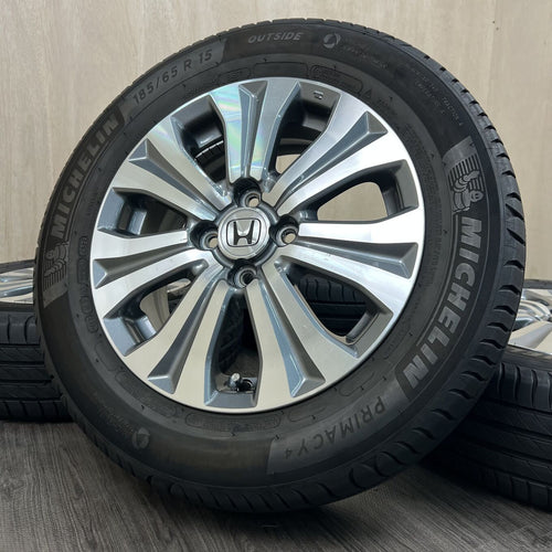 Honda 15 Inches Michelin 185/65R15 #26S40426