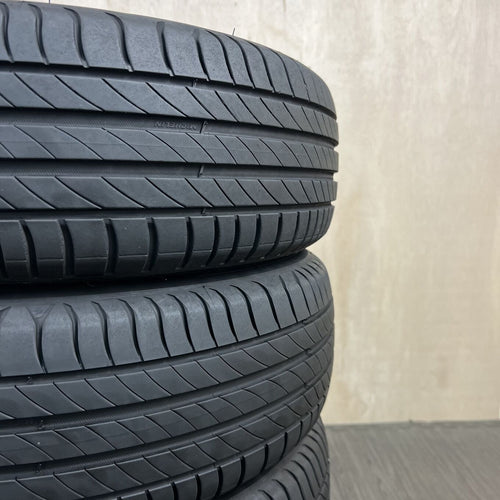 Honda 15 Inches Michelin 185/65R15 #26S40426