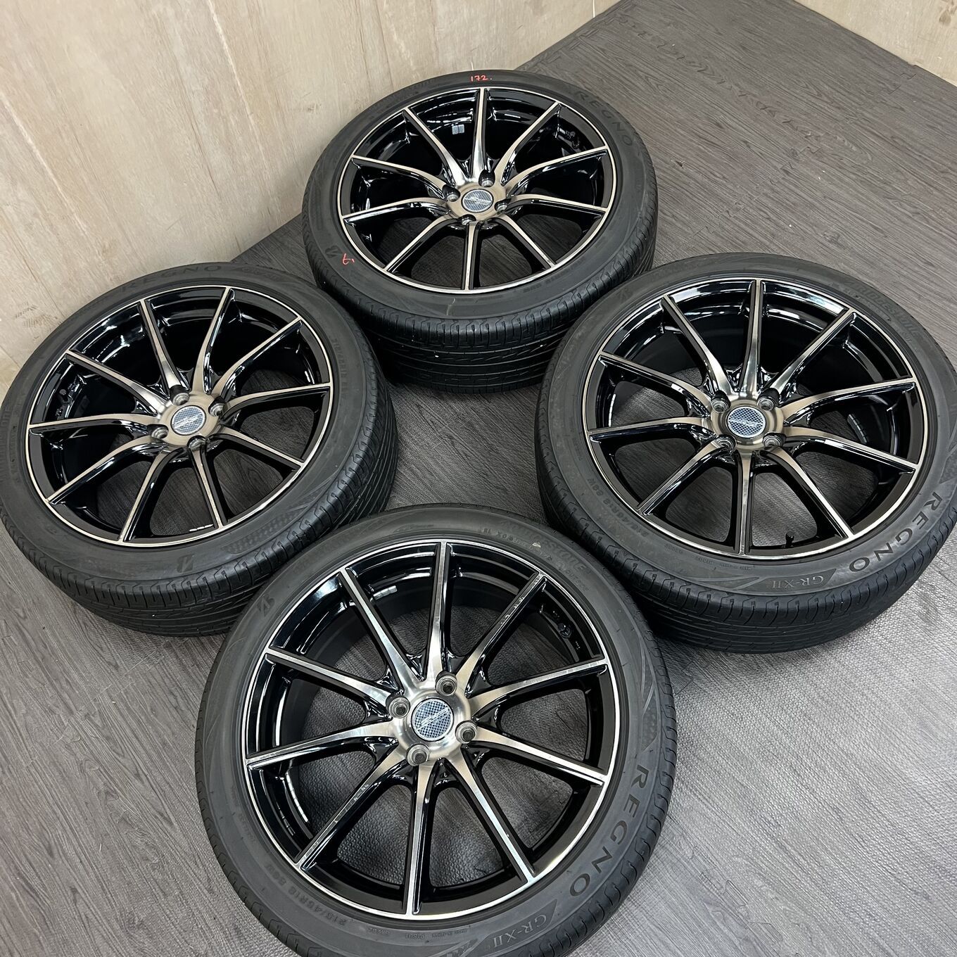 Monza Japan 18 Inches R Version Sport 4X100 #172D40426