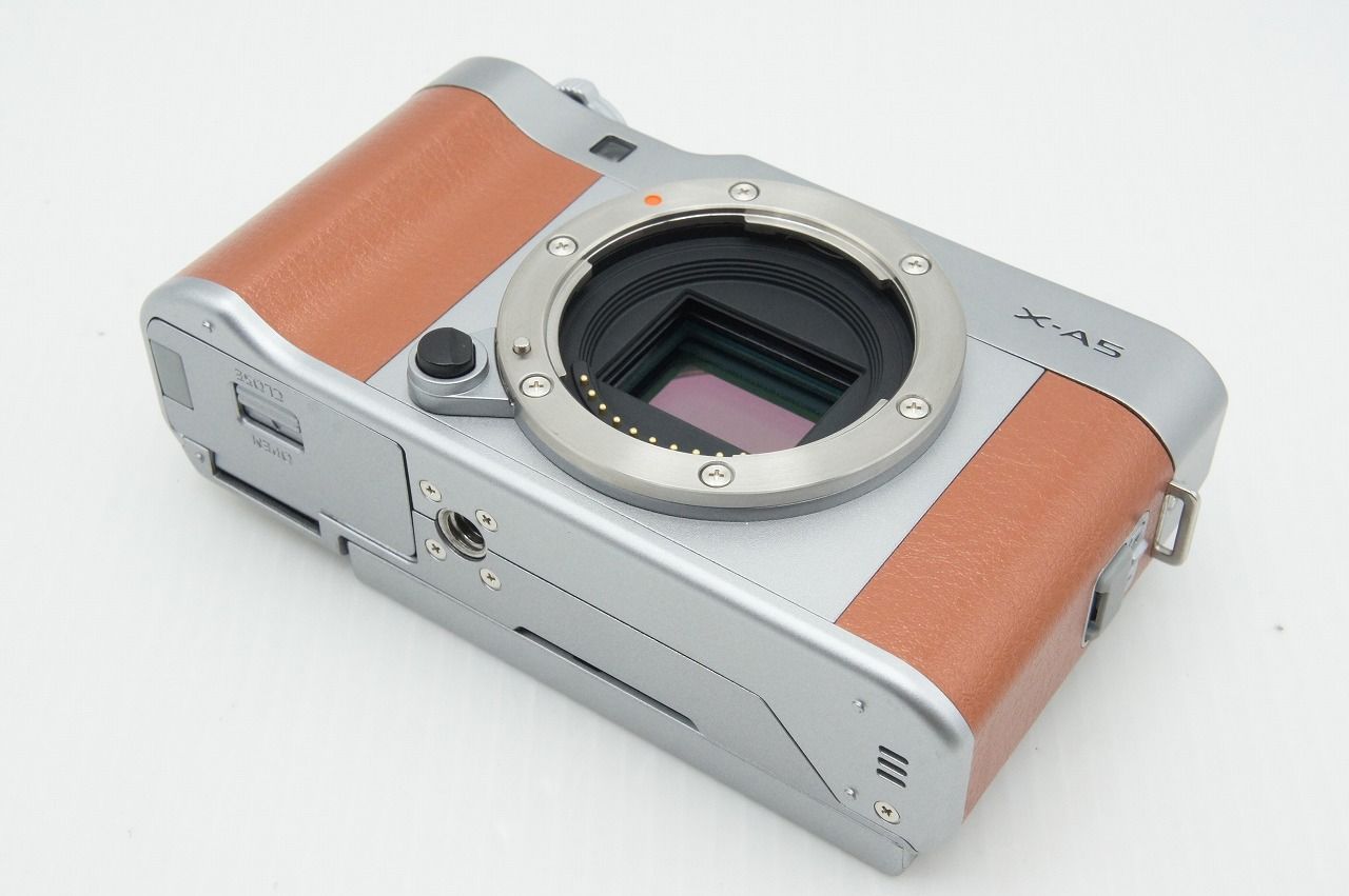 Fujifilm Mirrorless Interchangeable Lips X-A5 260320An
