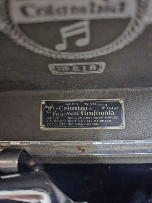 Columbia Record Players (Turntables) Viva-Tonal Grafonola No.213