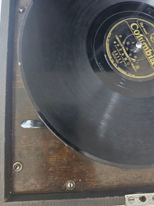 Columbia Record Players (Turntables) Viva-Tonal Grafonola No.213