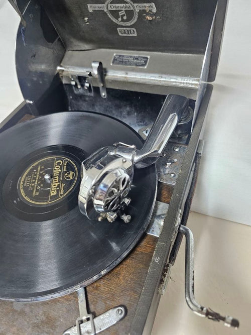 Columbia Record Players (Turntables) Viva-Tonal Grafonola No.213