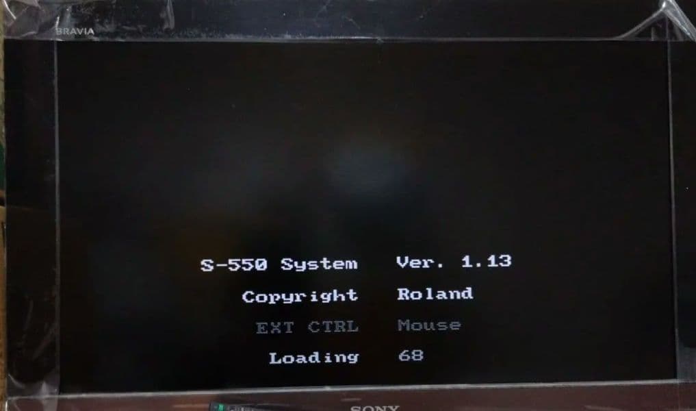 Roland Sampler S-550