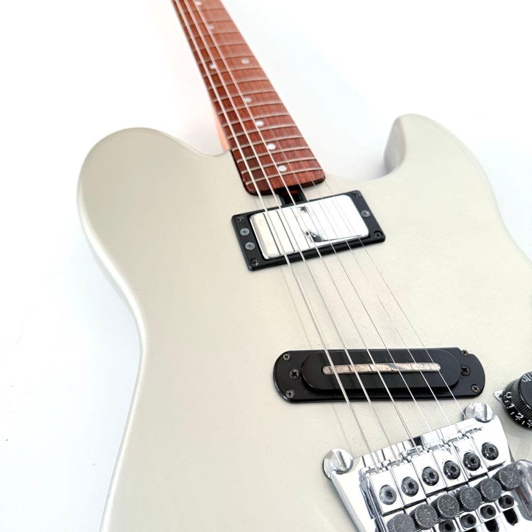 Electric Guitars Yamaha Super Jam 800 79