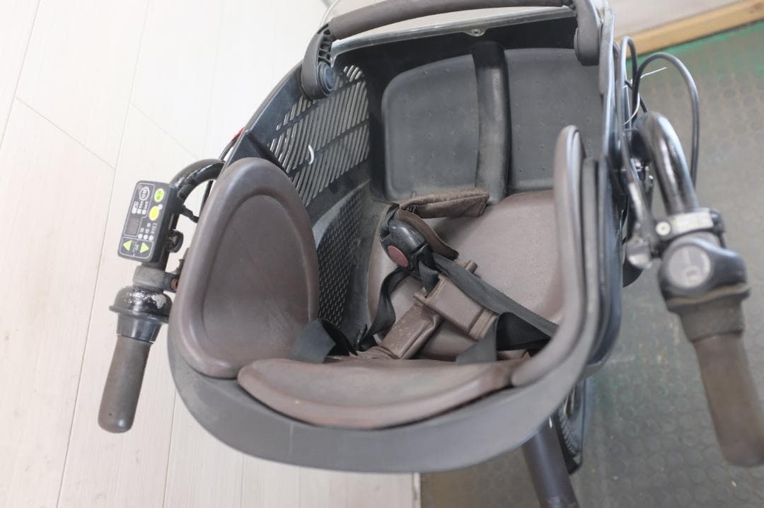 With Child Seat Pas Kiss 20 3 8.7Ah(4