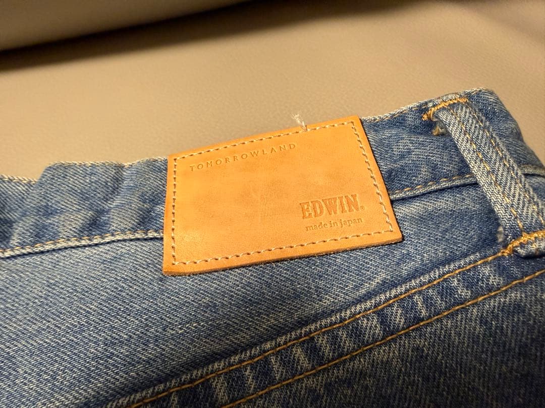 Tomorrowland Straight Jeans 33