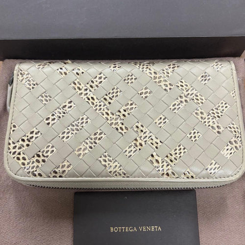 Bottega Veneta Long Wallet