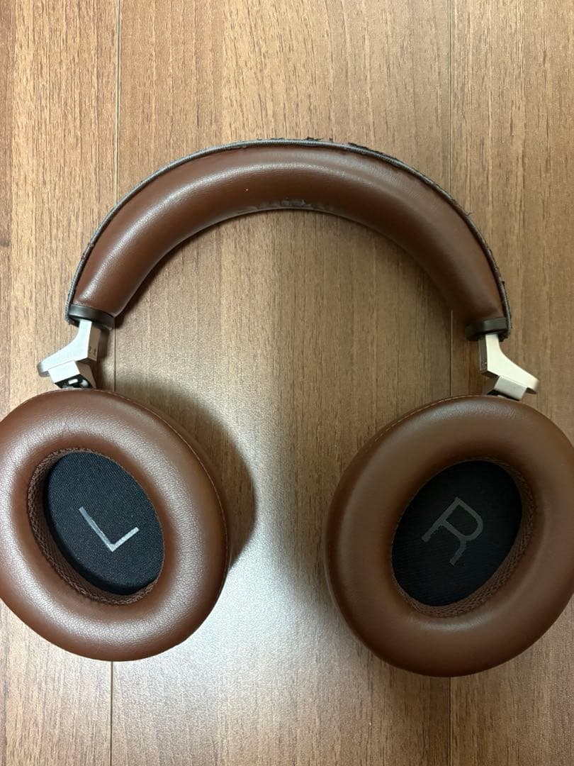 Shure Wireless Headphones Aonic 50