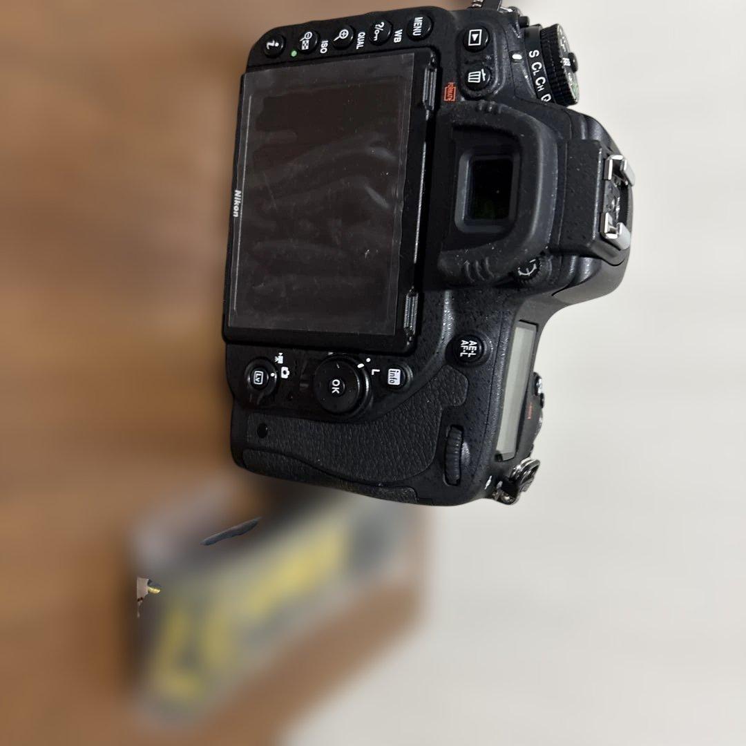 Digital Slrs Nikon D750 Sigma 18-300Mm