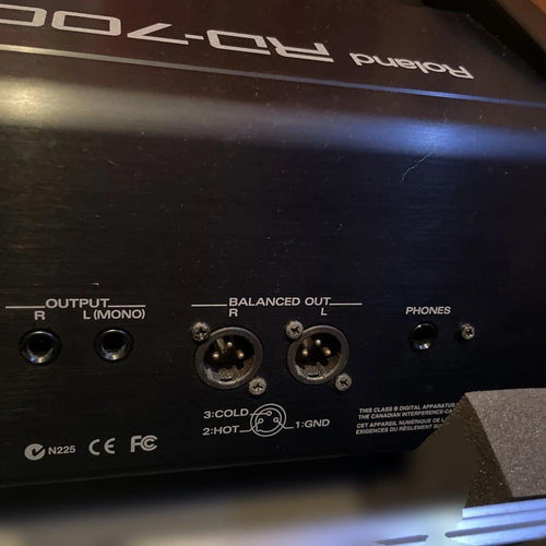 Roland Keyboards Digital Pianos Rd-700Sx