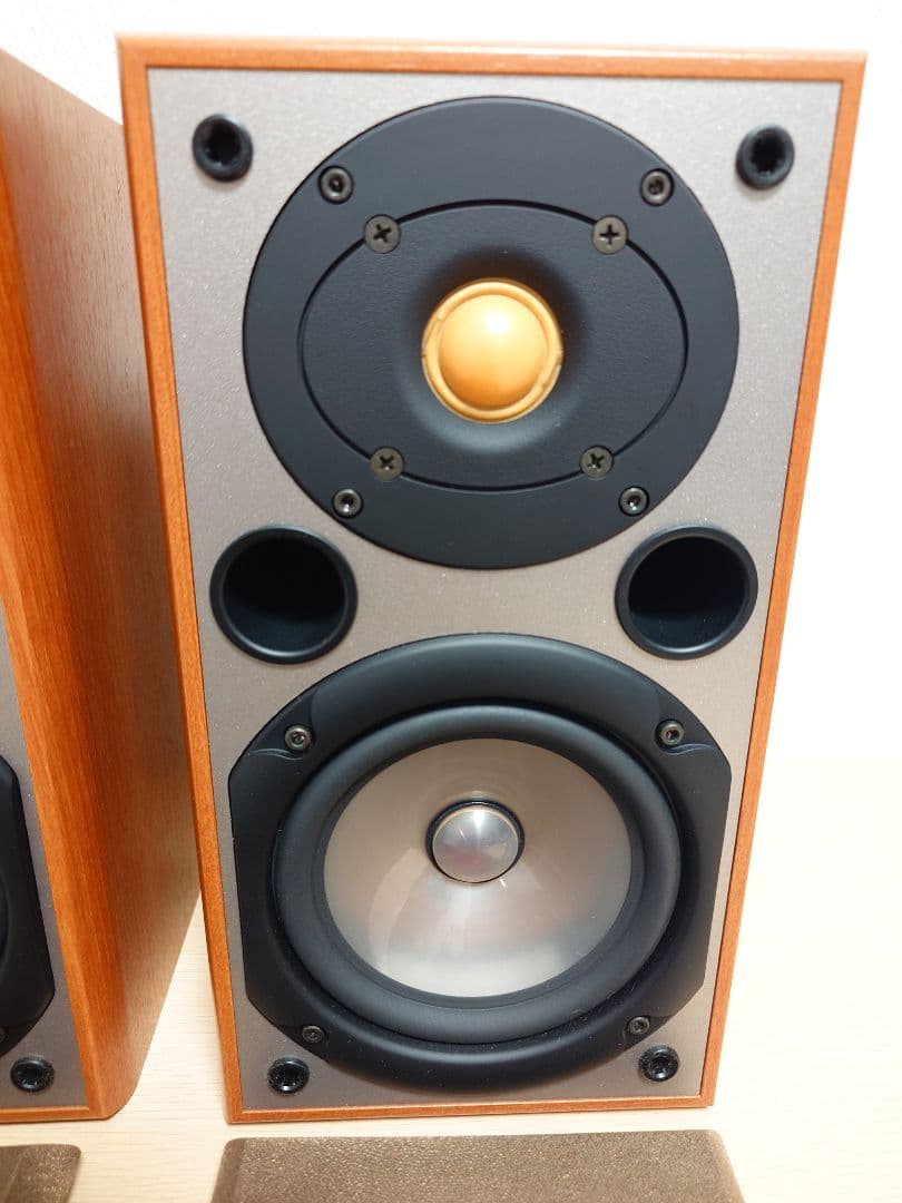 Yamaha Speakers Ns-90