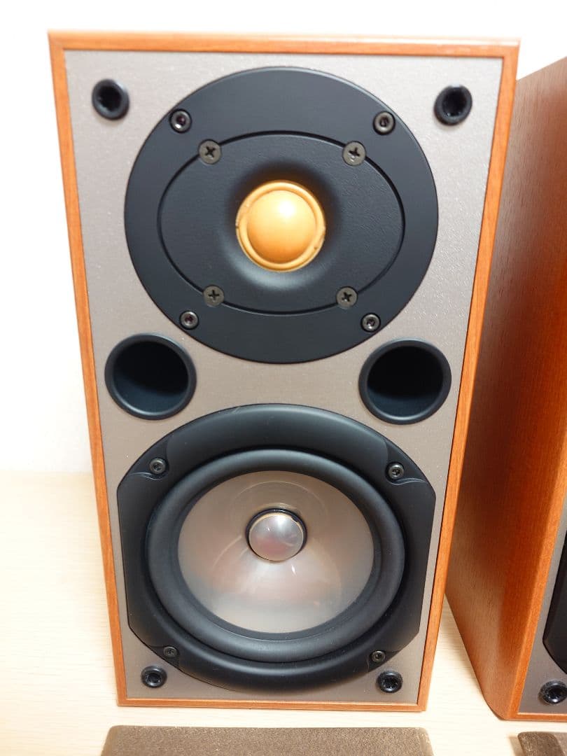 Yamaha Speakers Ns-90