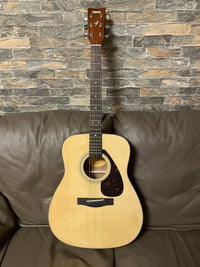 Yamaha Acoustic Guitars F600