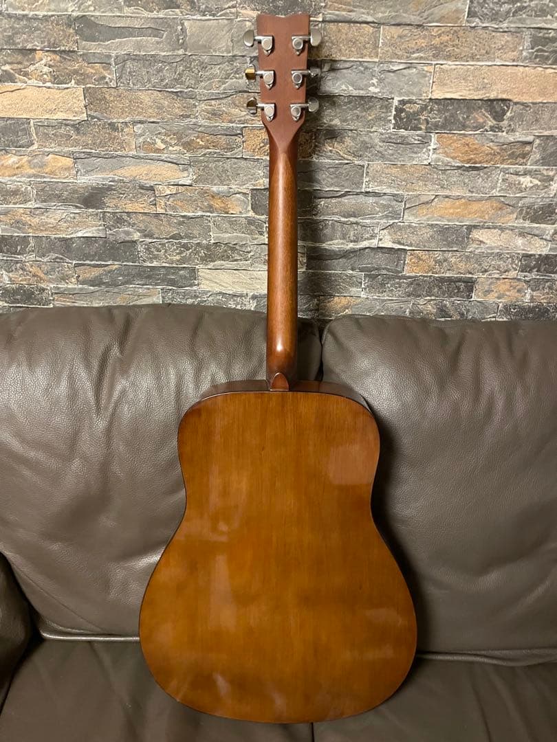 Yamaha Acoustic Guitars F600