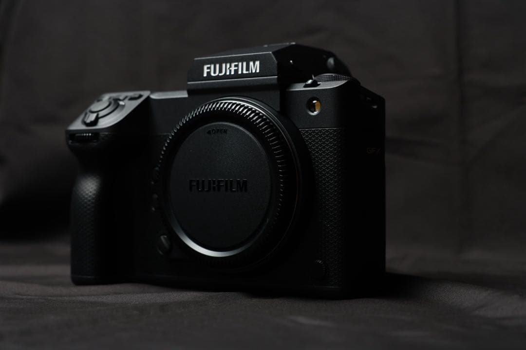 Fujifilm Mirrorless Interchangeable Lens Cameras Gfx100 Bc-W235