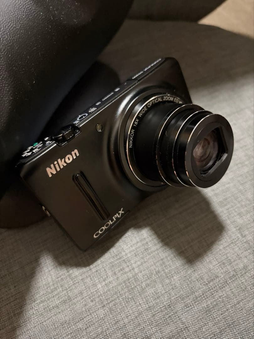 Nikon Compact Digital Cameras Coolpix S9400