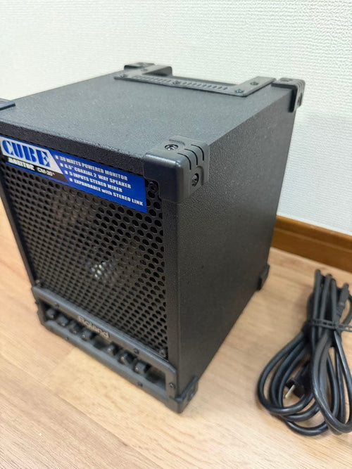 Roland Guitar Amplifiers Cm-30