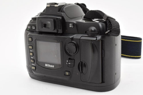 Digital Slrs 7,990 Nikon D70 #22662