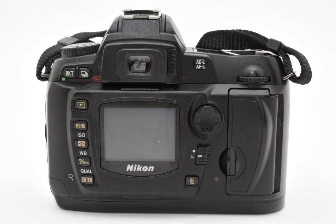 Digital Slrs 7,990 Nikon D70 #22662