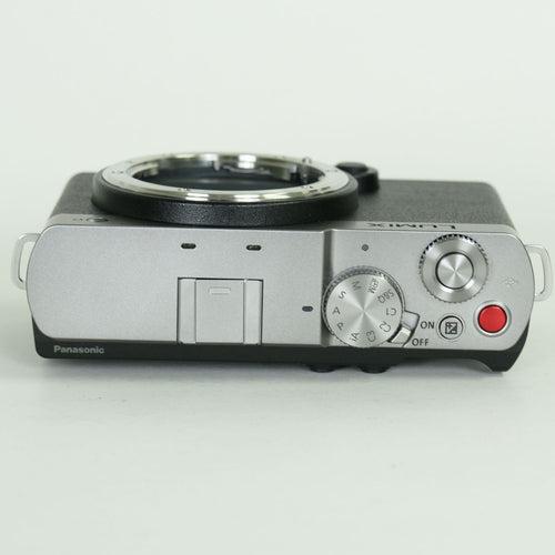Panasonic Mirrorless Interchangeable Lips Lumix Dc-S9 Leica L